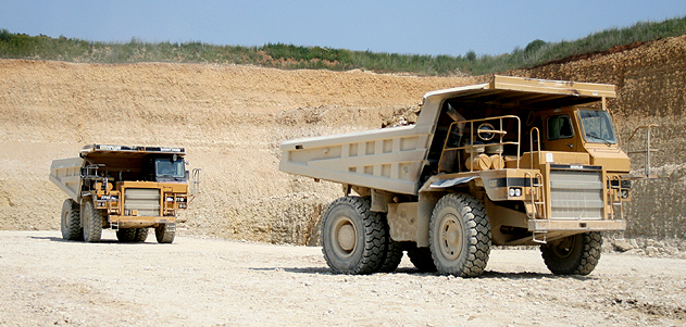 Camion de carrieres aube