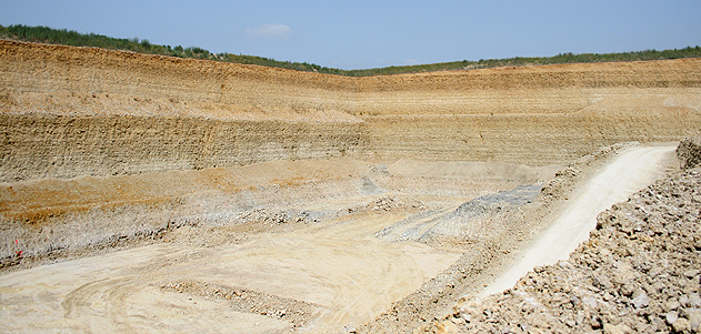 Exploitation des carrires de Coussegrey, Aube 10